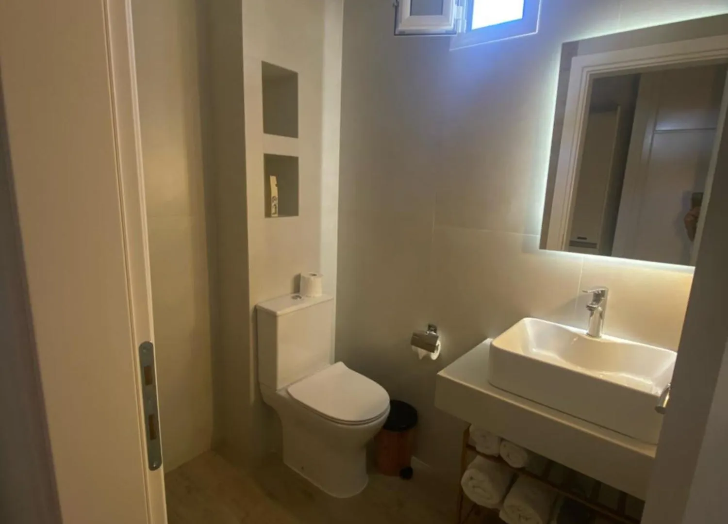 Milos Apartments Afytos 0*,
