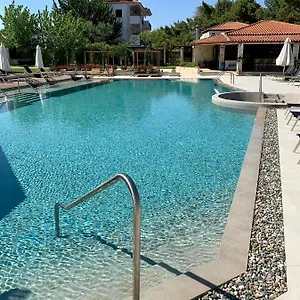 Hotel Nostos, Áfitos