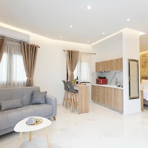 Daire Eva's House, Afytos
